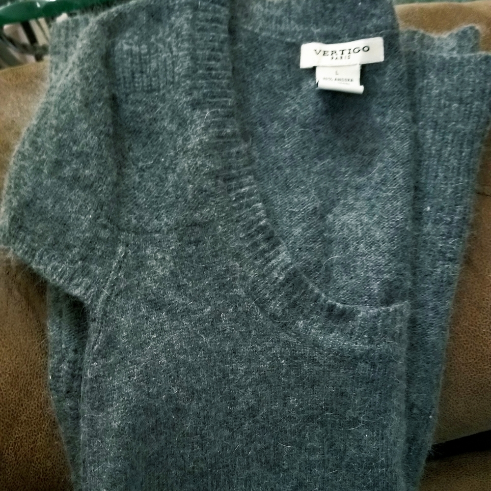 Vertigo Paris Angora, Whool Blend Sweater.